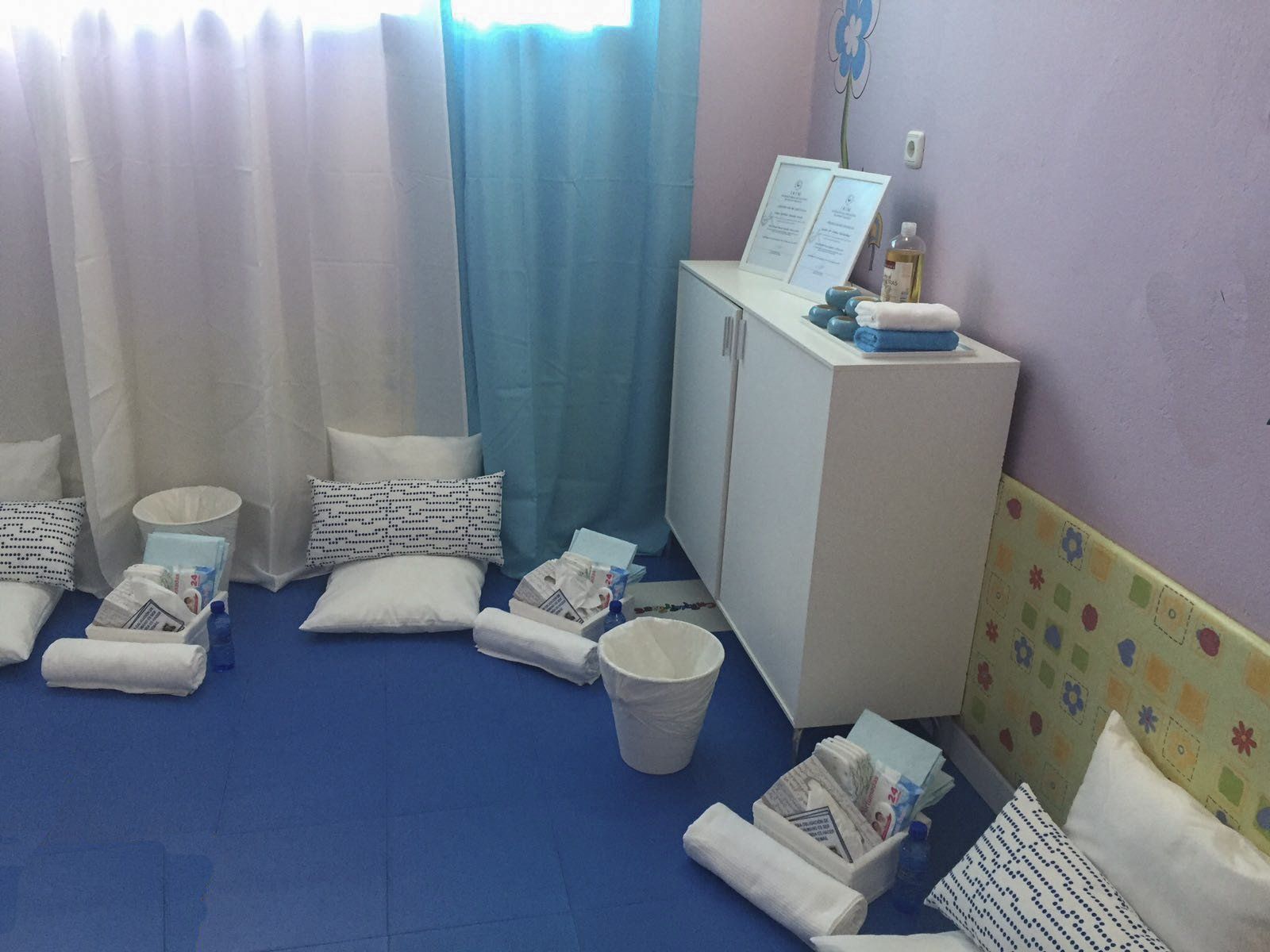 Masaje infantil en Guardería Chiquitines